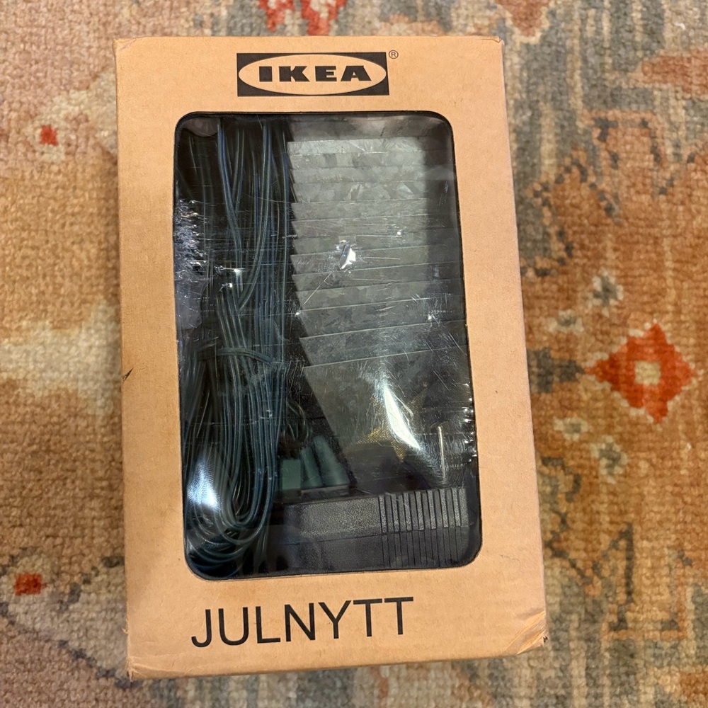 IKEA JULNYTT Metal Lantern String Lights – Star Cutout – 16 Light Set